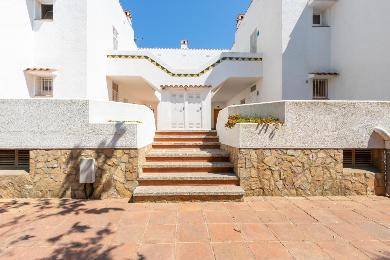 Apart-Rent Apartment Bahia 0014 Empuriabrava Esterno foto